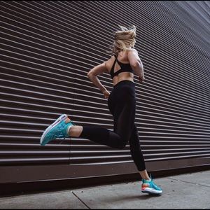 Under Armour Crop Leggings